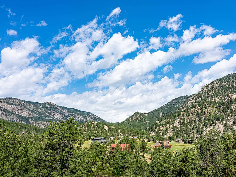 177 Estes Park Estates Dr — Photo 2