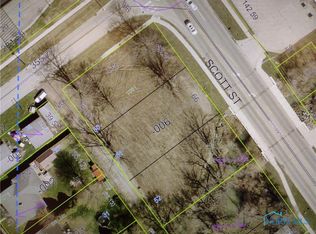 1081 N Scott St, Napoleon, OH 43545