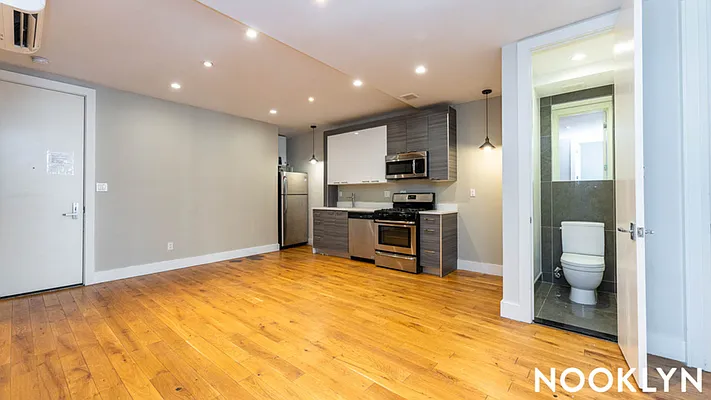 Rented by Nooklyn NYC LLC | media 5
