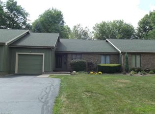128 Topaz Trl, Cortland, OH