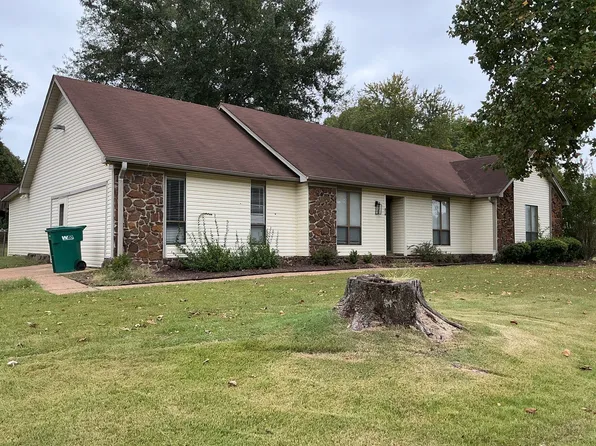316 W University Pkwy, Jackson, TN 38305