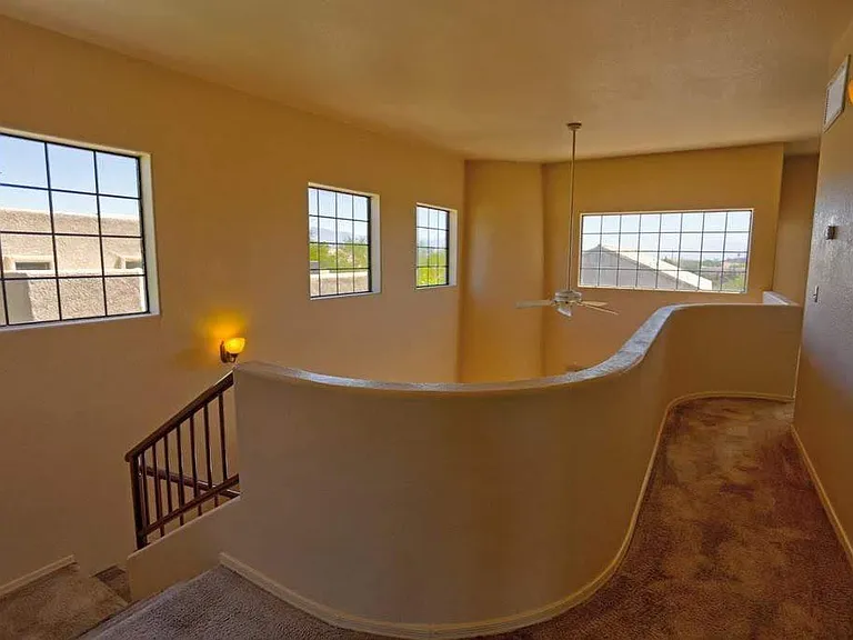 108 N Champagne Pl — Photo 8