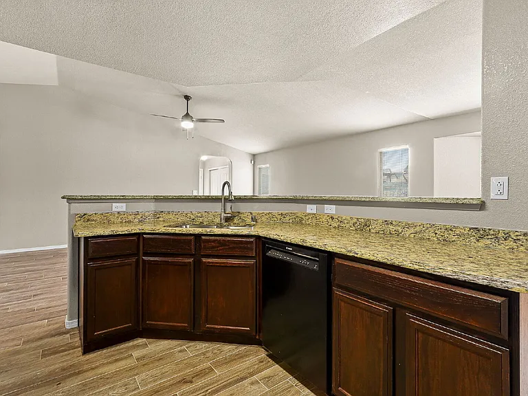 7224 Dust Storm Ln — Photo 20