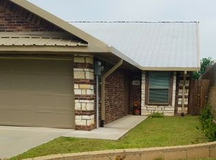 1708 Yellowstone Dr, Longview, TX 75605