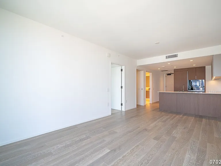 333 Ward Ave #1807 — Photo 15