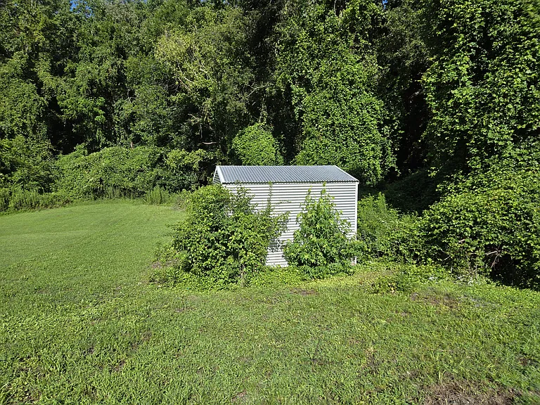 503 Sherman St — Photo 13