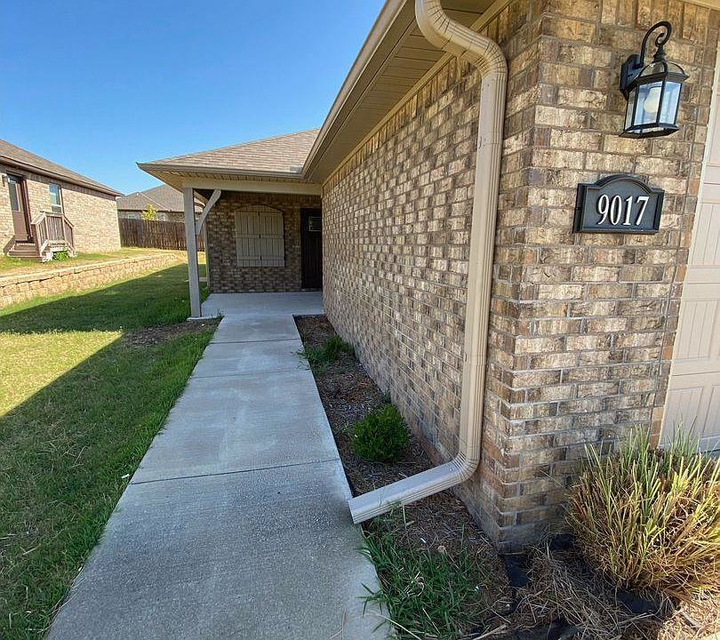 1st image of 9017-9019 Sandra Way #9017