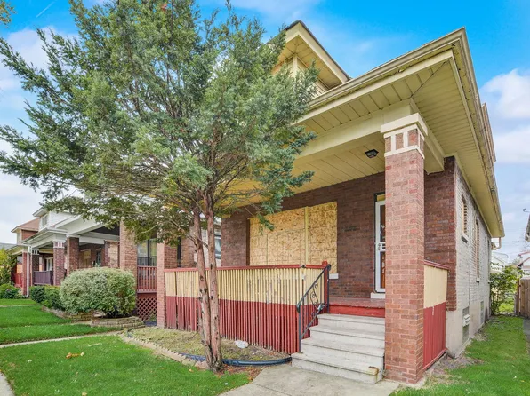 7948 S Saginaw Ave, Chicago, IL 60617