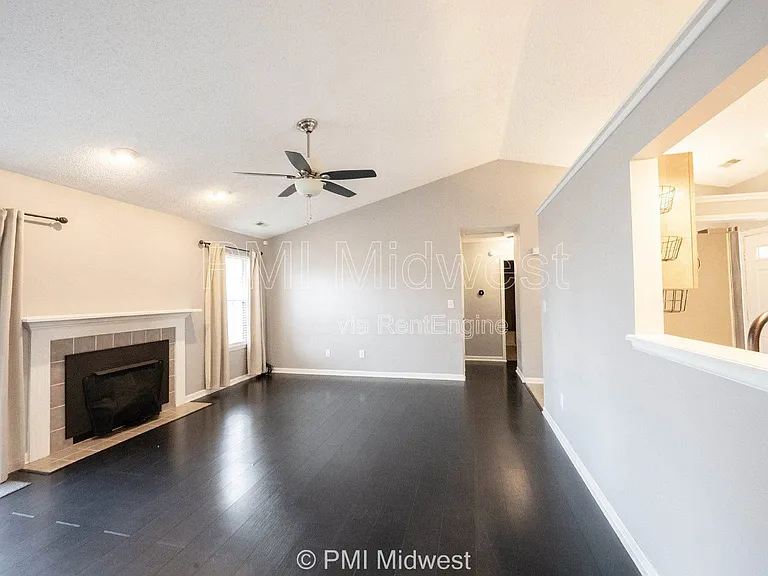 7912 Bitternut Dr — Photo 11