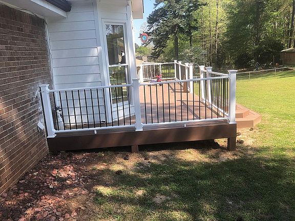 3rd image of 5913 Tonya Ln