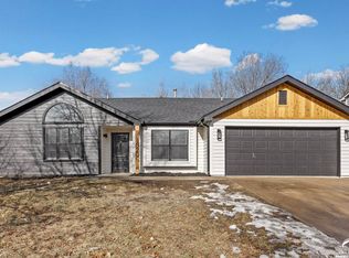 1820 Hampton St, Lawrence, KS 66046