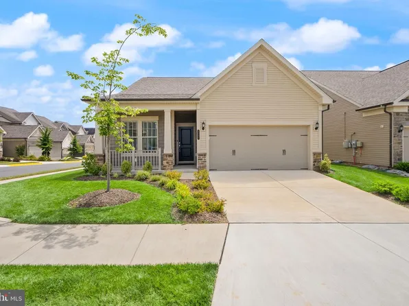 6765 Azalea Garden Ln, Haymarket, VA 20169