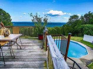 32 Eagles Nest Rd, Bloomingburg, NY 12721