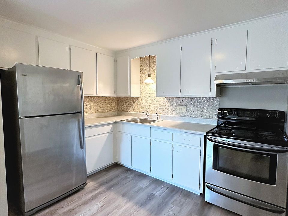 1st image of 36 Marlboro St #1D