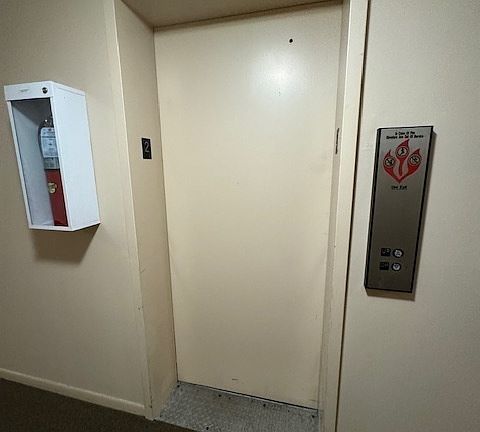 3rd image of 1130 Ontario St APT B4