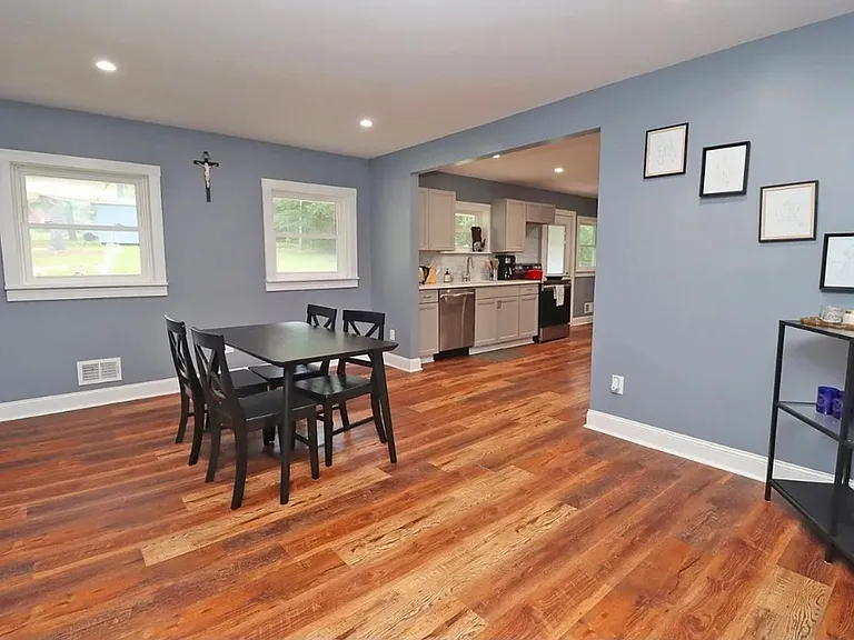 3138 Pine Belt Rd — Photo 5