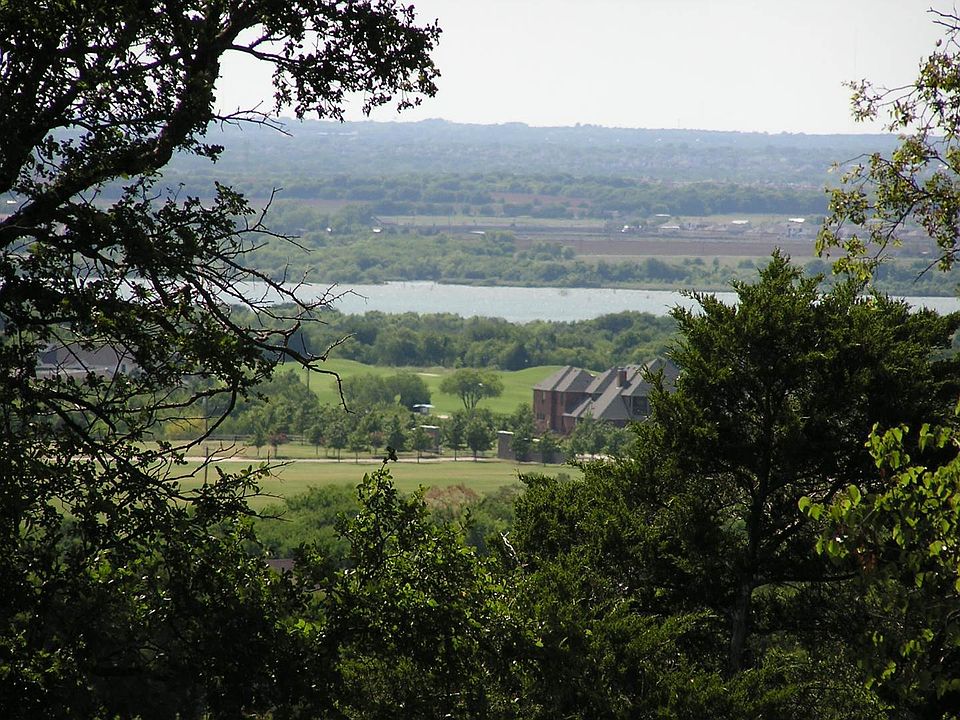 1st image of 1361 Overlook Cir
