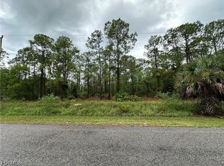 1103 Thompson Ave, Lehigh Acres, FL 33972
