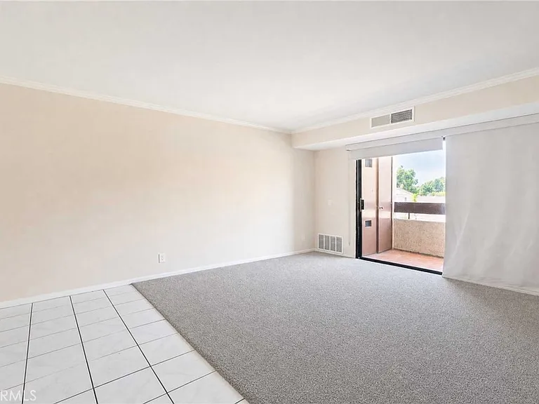 700 W 3rd St #B206 — Photo 6