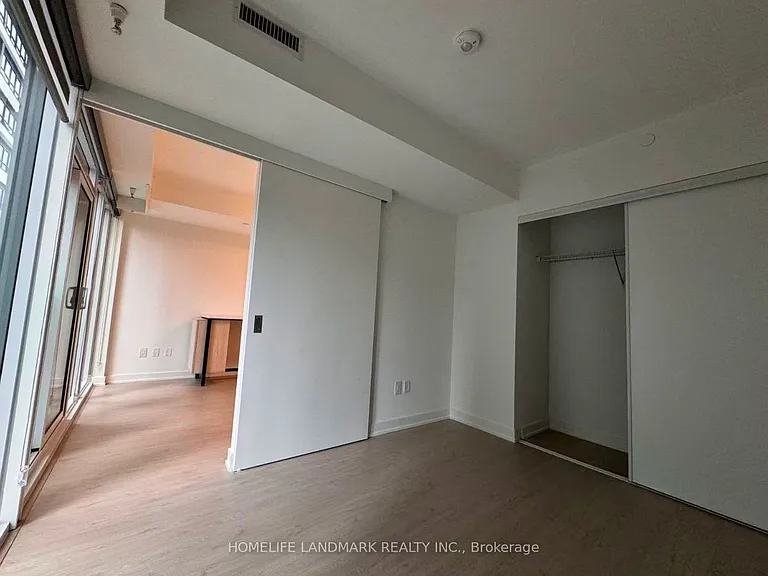 65 Mutual St #1307 — Photo 12