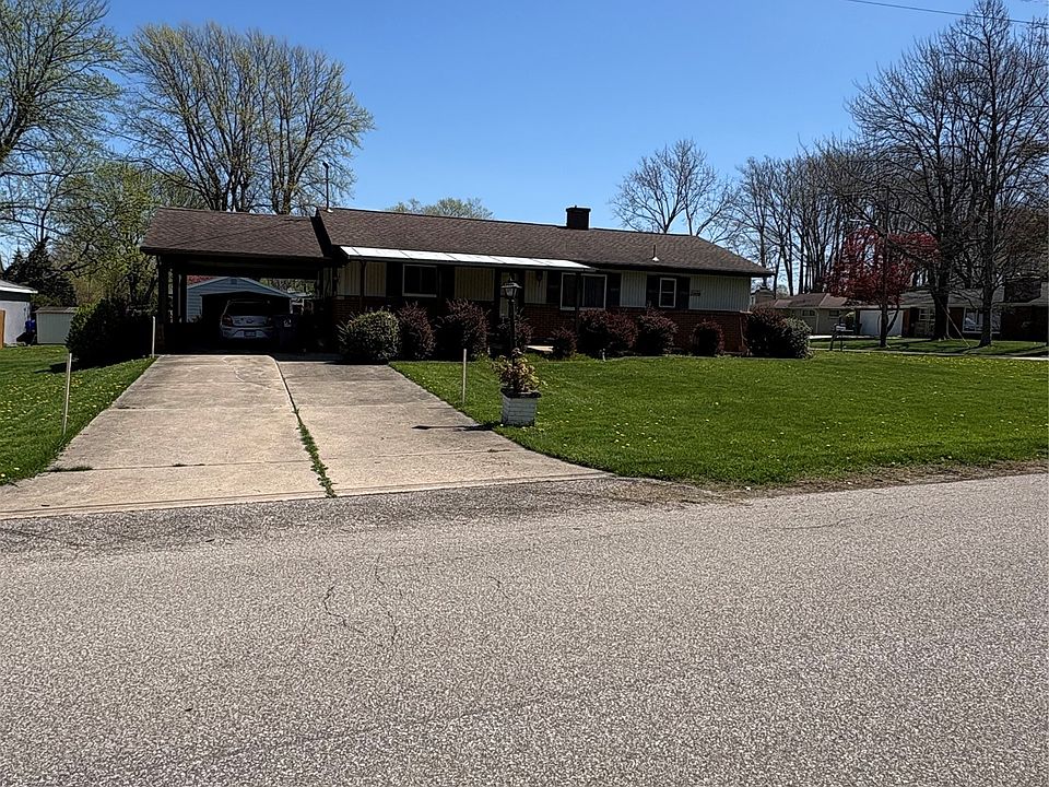 2nd image of 3734 Meadow Dr