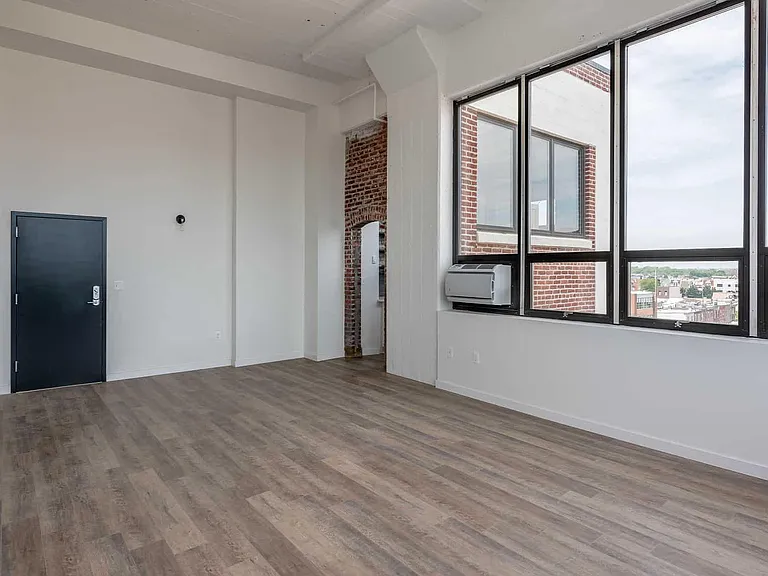 Brush Factory Lofts — Photo 6