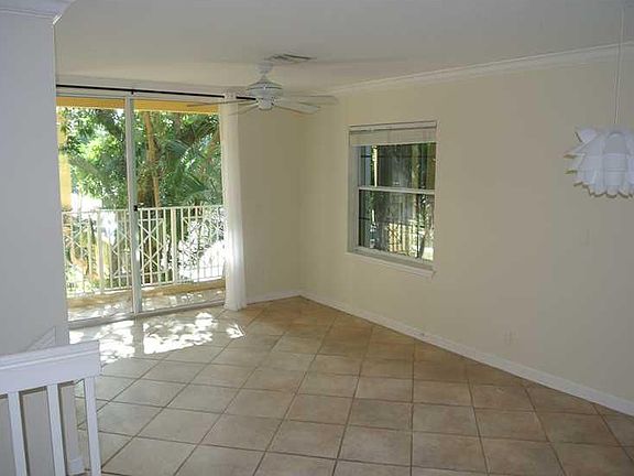 3rd image of 1228 W Las Olas Blvd #1228
