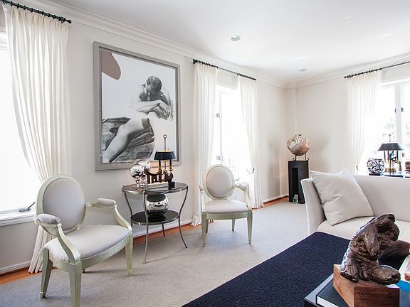 3rd image of 1424 N Crescent Heights Blvd Unit 40