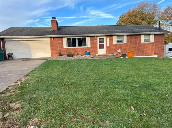 1705 Nash St, Parkersburg, WV 26101