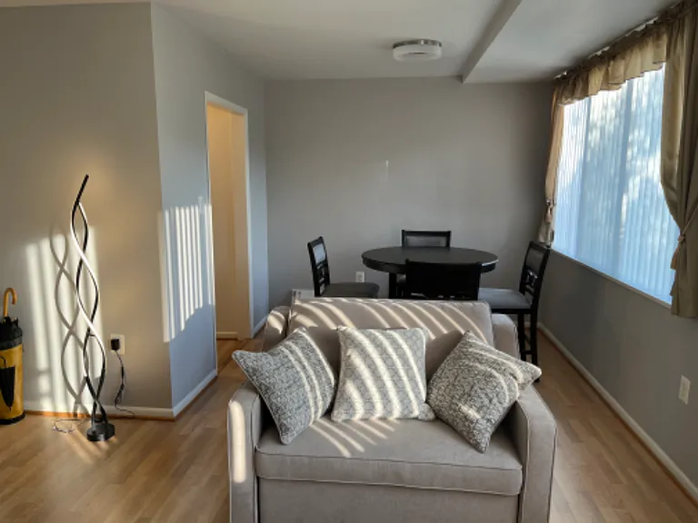 10500 Rockville Pike — Photo 1