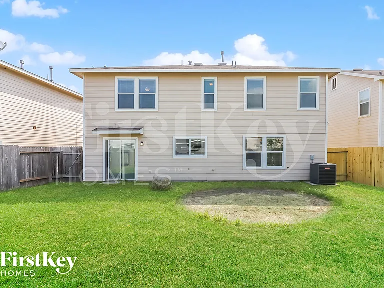 5018 Cottage Creek Ln — Photo 15
