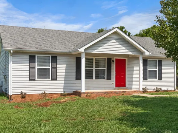 444 Sideline Dr, Oak Grove, KY 42262