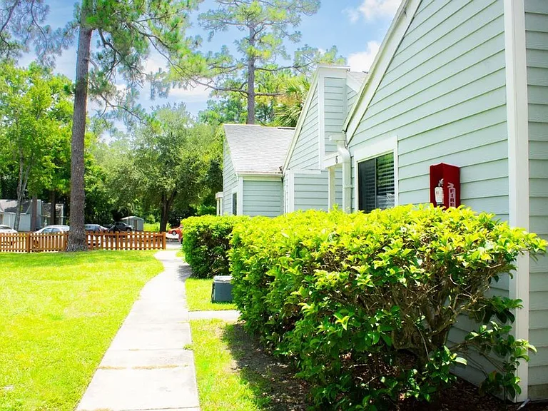 Welcome to Villa Pines at Baymeadows! — Photo 16
