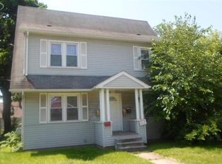 627 W Atherton Rd, Flint, MI 48507