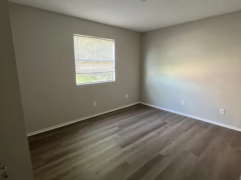 817 Bracewood Cir #A — Photo 5
