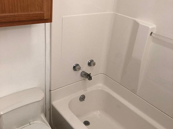 4th image of 2601 Avenue E APT 2