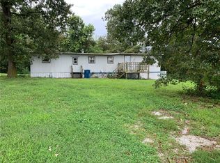 11971 Stage Coach Rd, Gravette, AR 72736