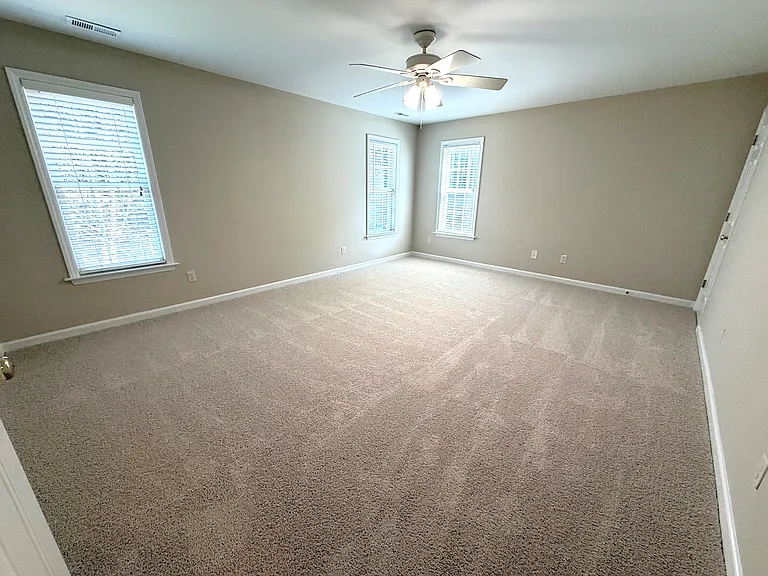 2509 Kentford Ct — Photo 20