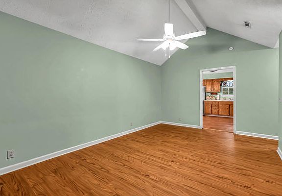 3rd image of 3545 Lake Towne Dr