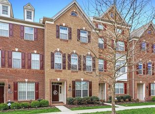 43206 Wild River Sq, Ashburn, VA 20148