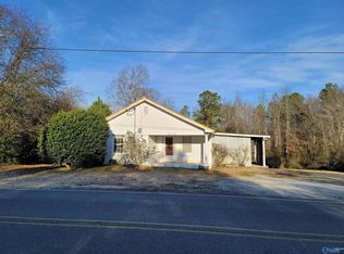 1261 Mobbs School Rd, Arab, AL 35016