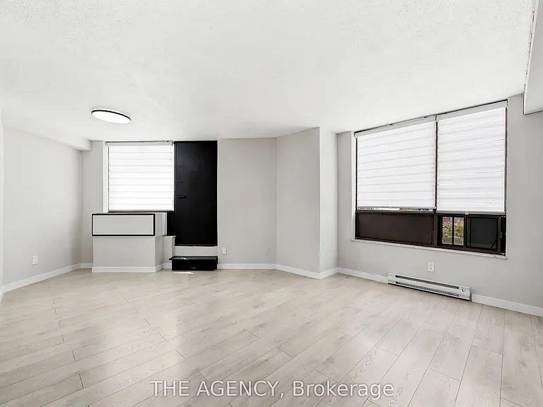 2350 Dundas St W #520A — Photo 12