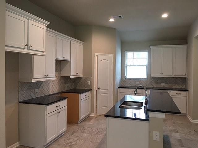 1st image of 6818 Aspen Peak Dr