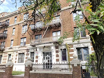 Rented by Signature Property Realty