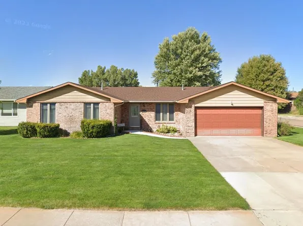 1101 Hackberry Road, North Platte, NE 69101