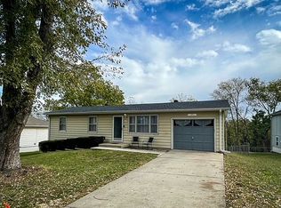 409 Highland Ave, Smithville, MO 64089