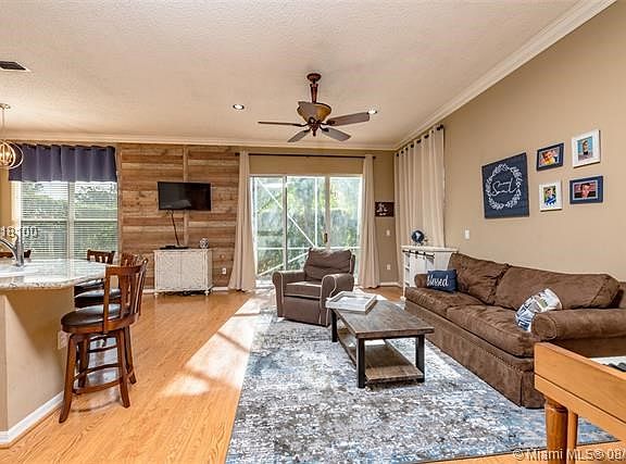 SPACIOUS FAMILY ROOM RIGHT OFF THE KITCHEN