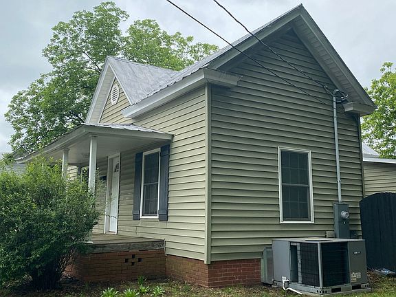 2nd image of 1013 Attica St