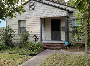 1004 NW 10th Ave, Gainesville, FL 32601