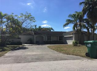 15460 SW 155th Ter, Miami, FL 33187